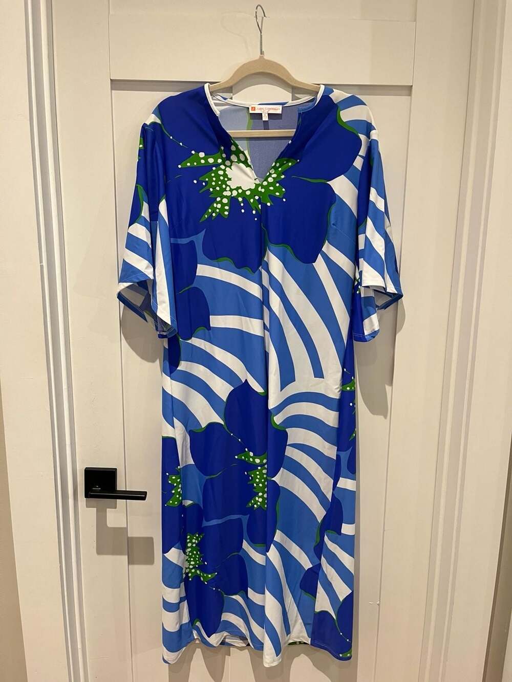 Jude Connally Kerry Flutter Sleeve Shift Dress in Sunburst Tile Cobalt, Size M